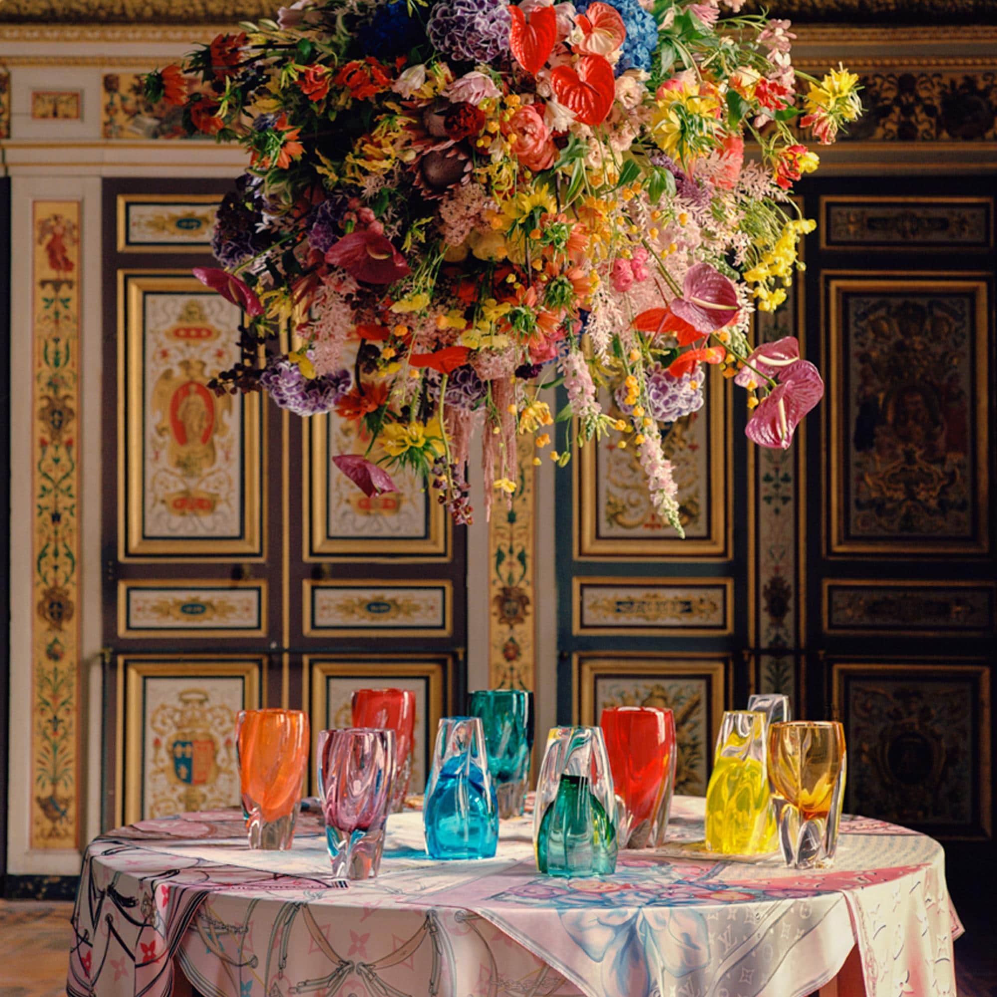 ルイ・ヴィトン　Tokujin Yoshiokaの花の枝 Milano Design Week 2022 LOUIS VUITTON × Tokujin Yoshioka